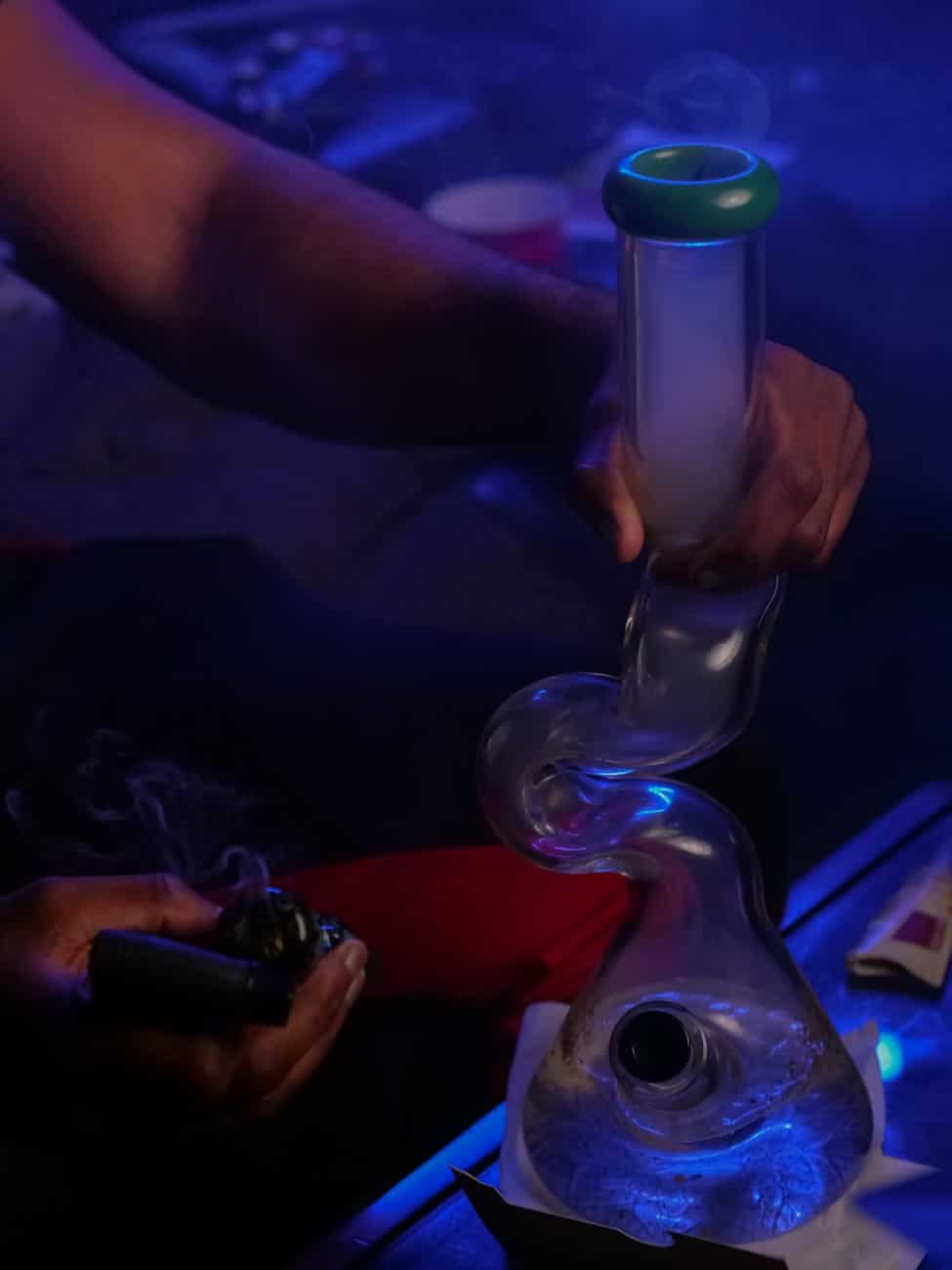 How to Clean a Bubbler: The Ultimate Guide in 2024
