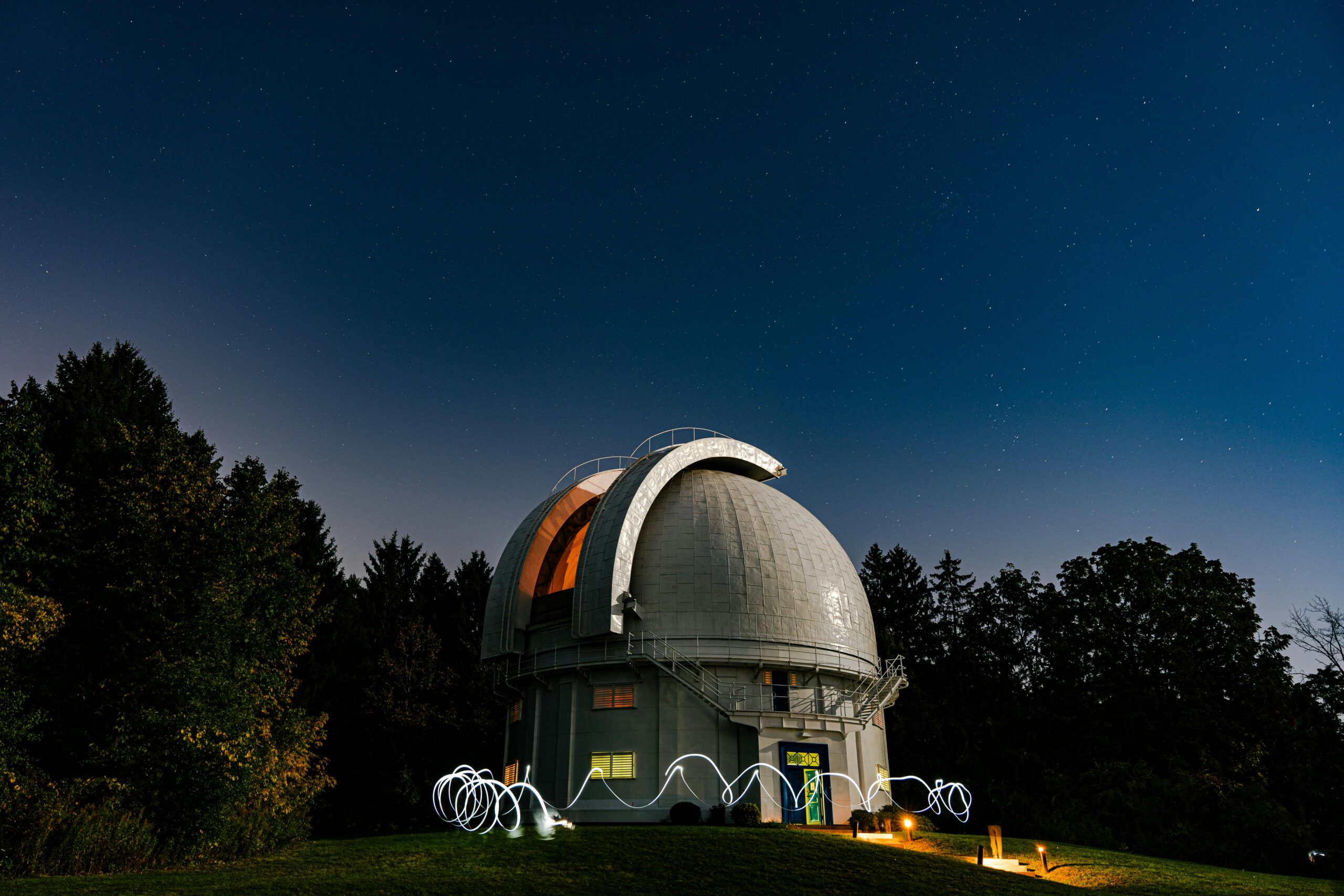 Exploring David Dunlap Observatory: A Richmond Hill Gem