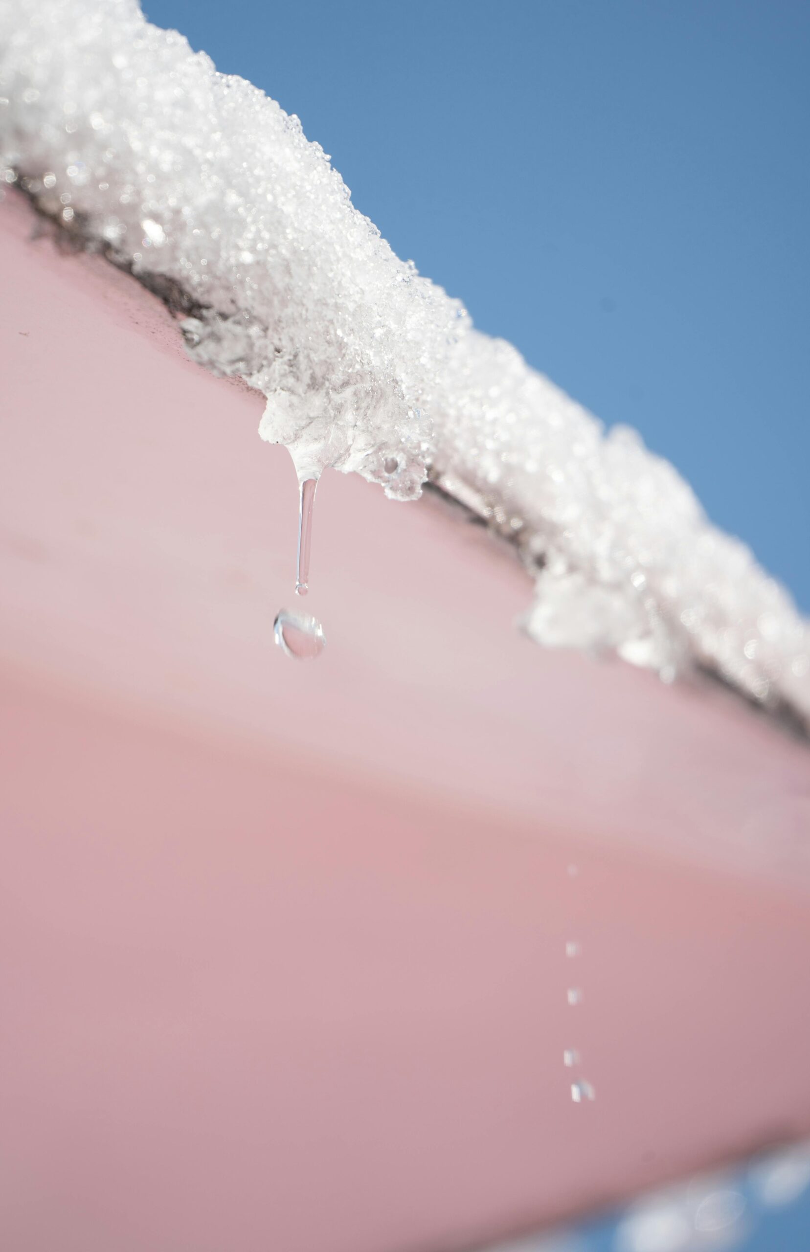 How Weather in Toronto Affects Your Weed Storage Tip